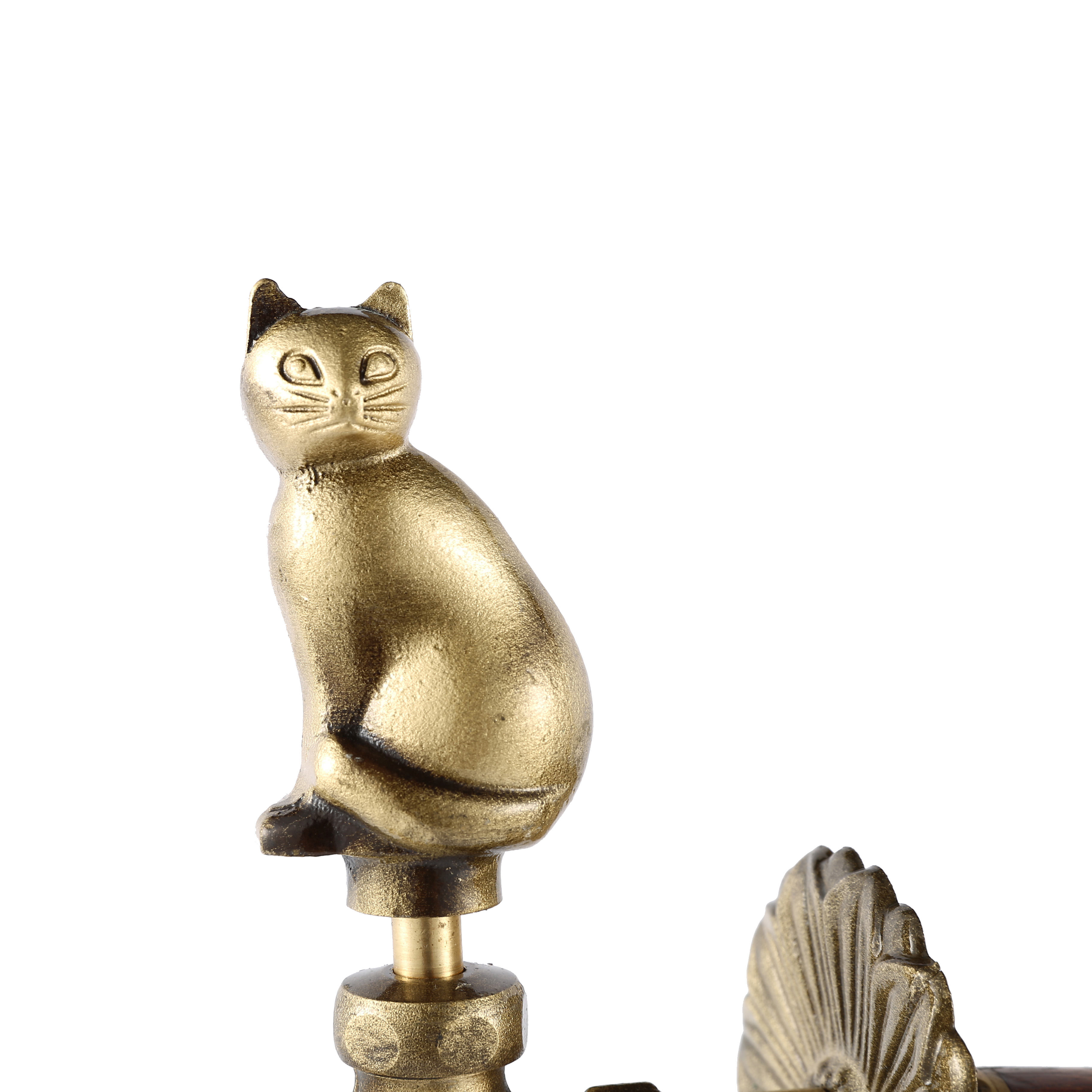 YT3023 robinet en forme de chat couleur laiton antique 1/2"